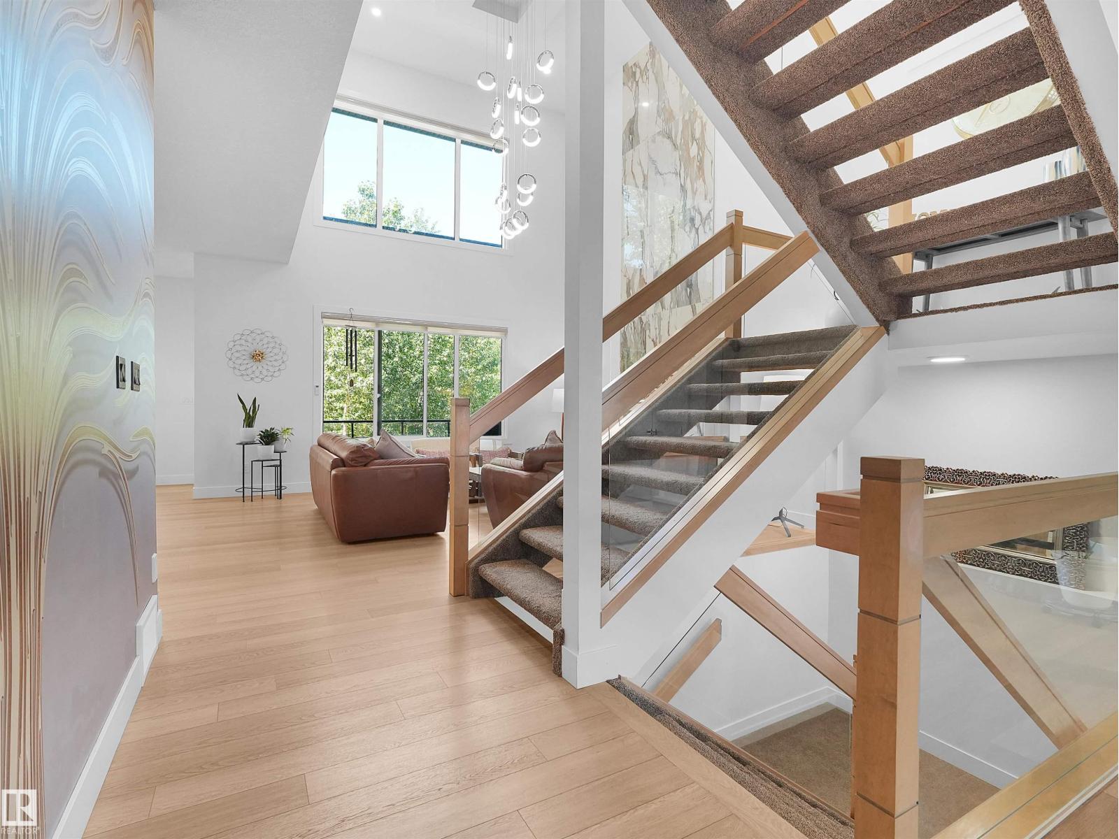 320 38 ST SW - 13