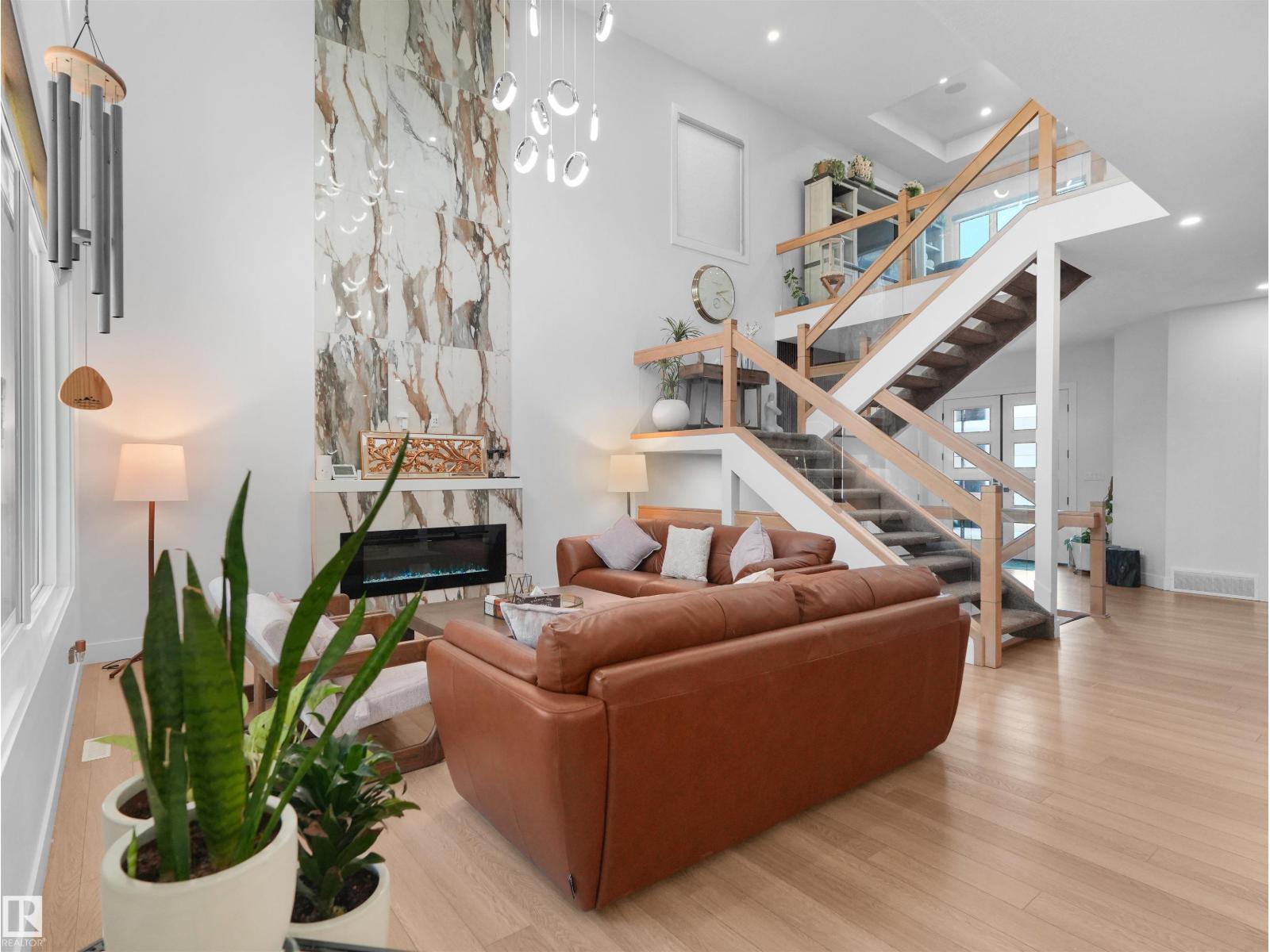 320 38 ST SW - 14