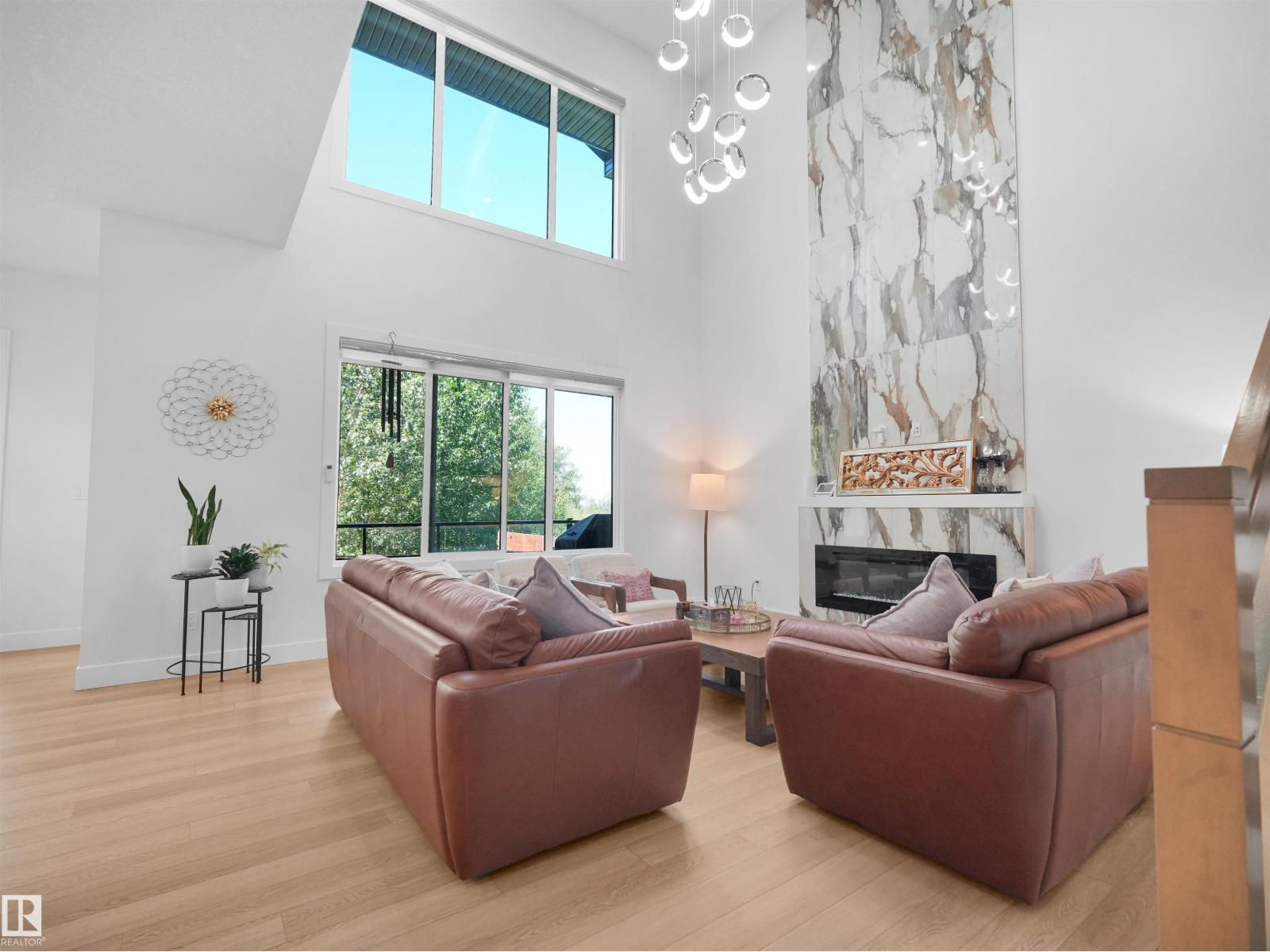 320 38 ST SW - 15
