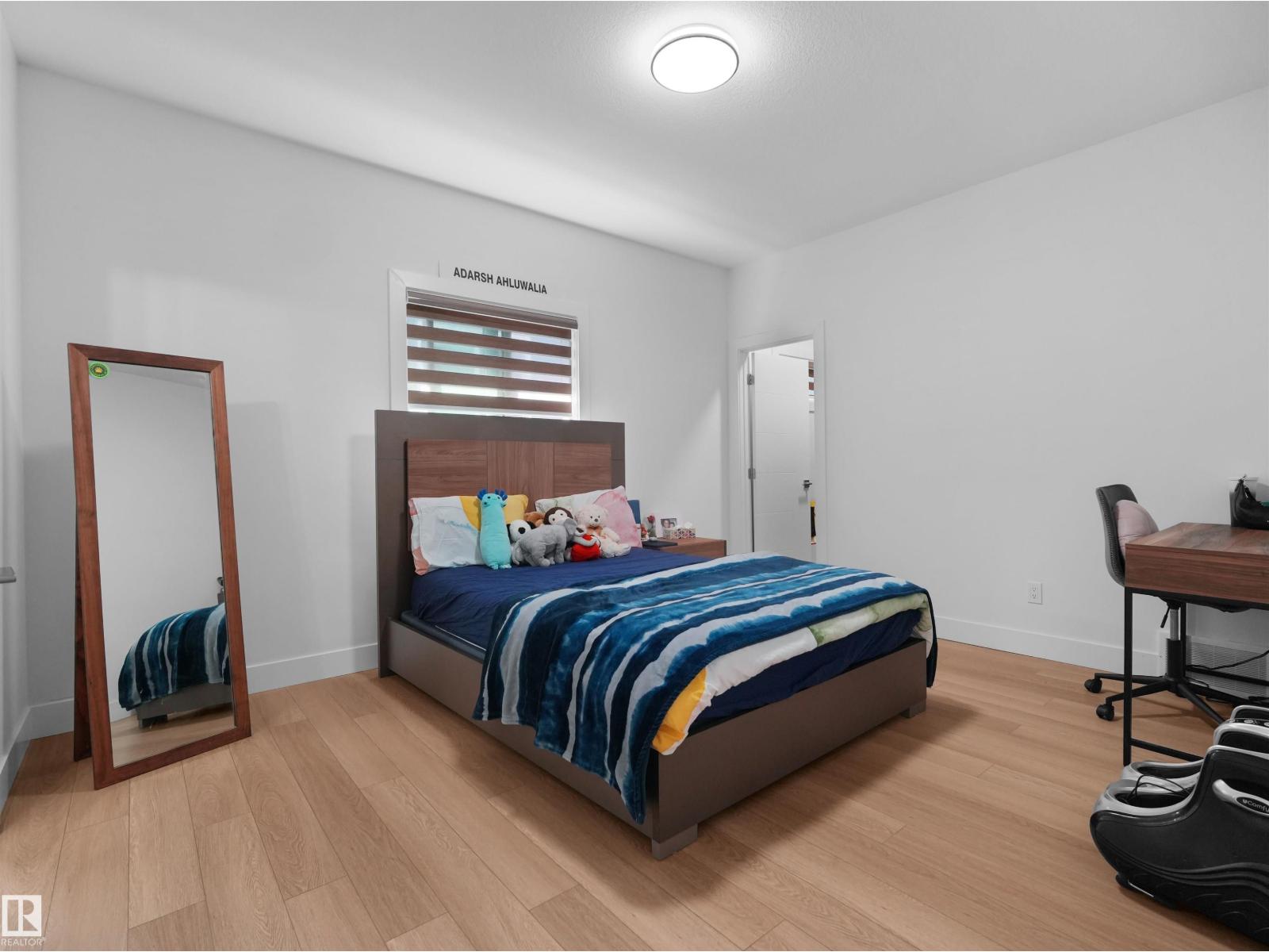 320 38 ST SW - 30