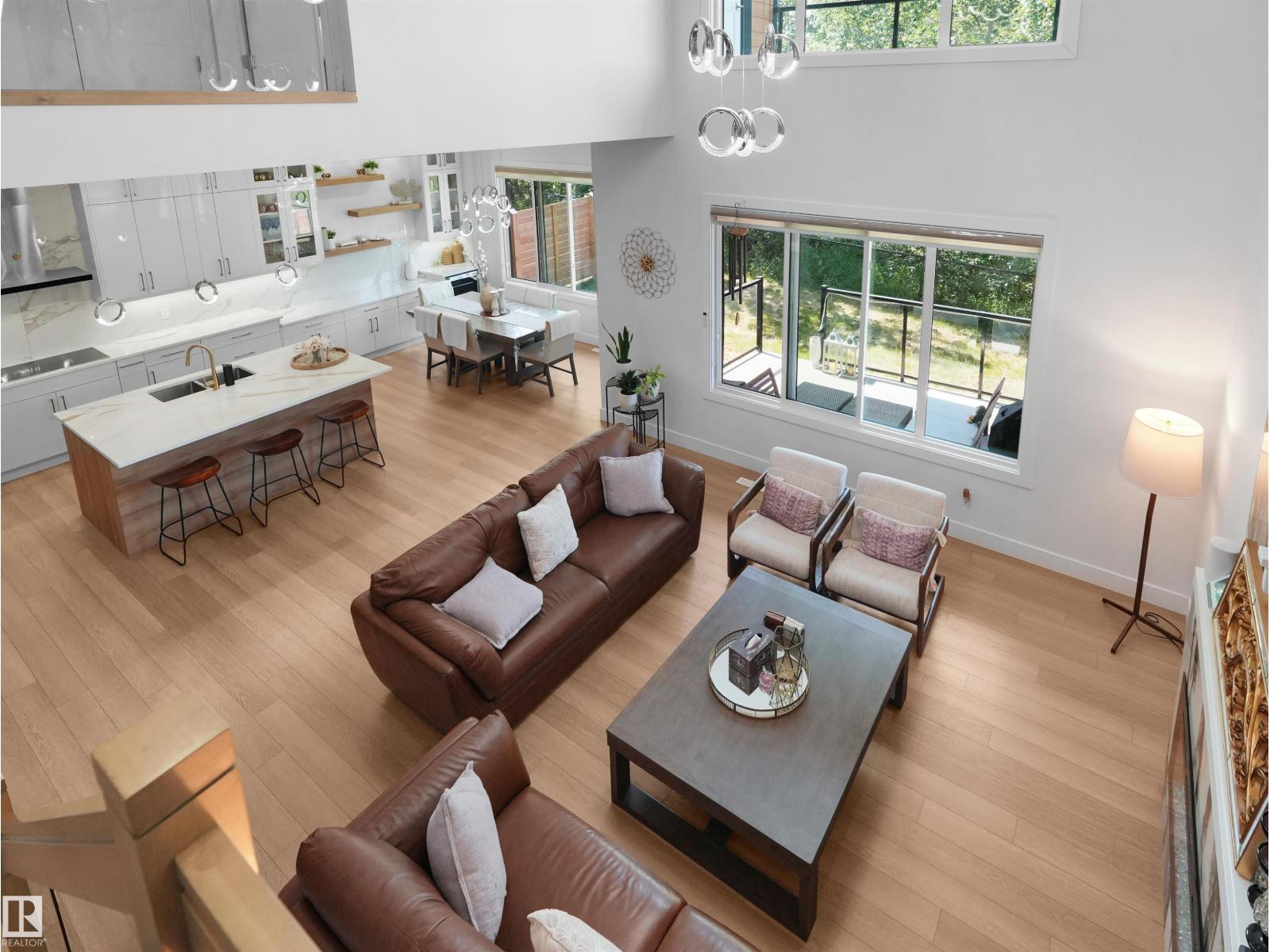 320 38 ST SW - 6