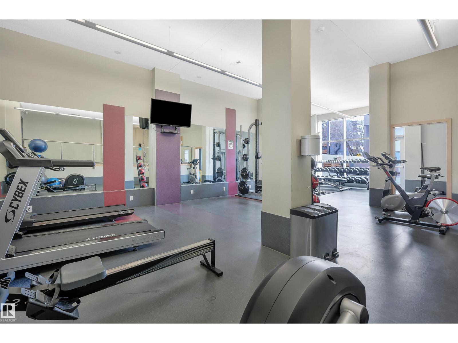#205 9835 113 ST NW - 36