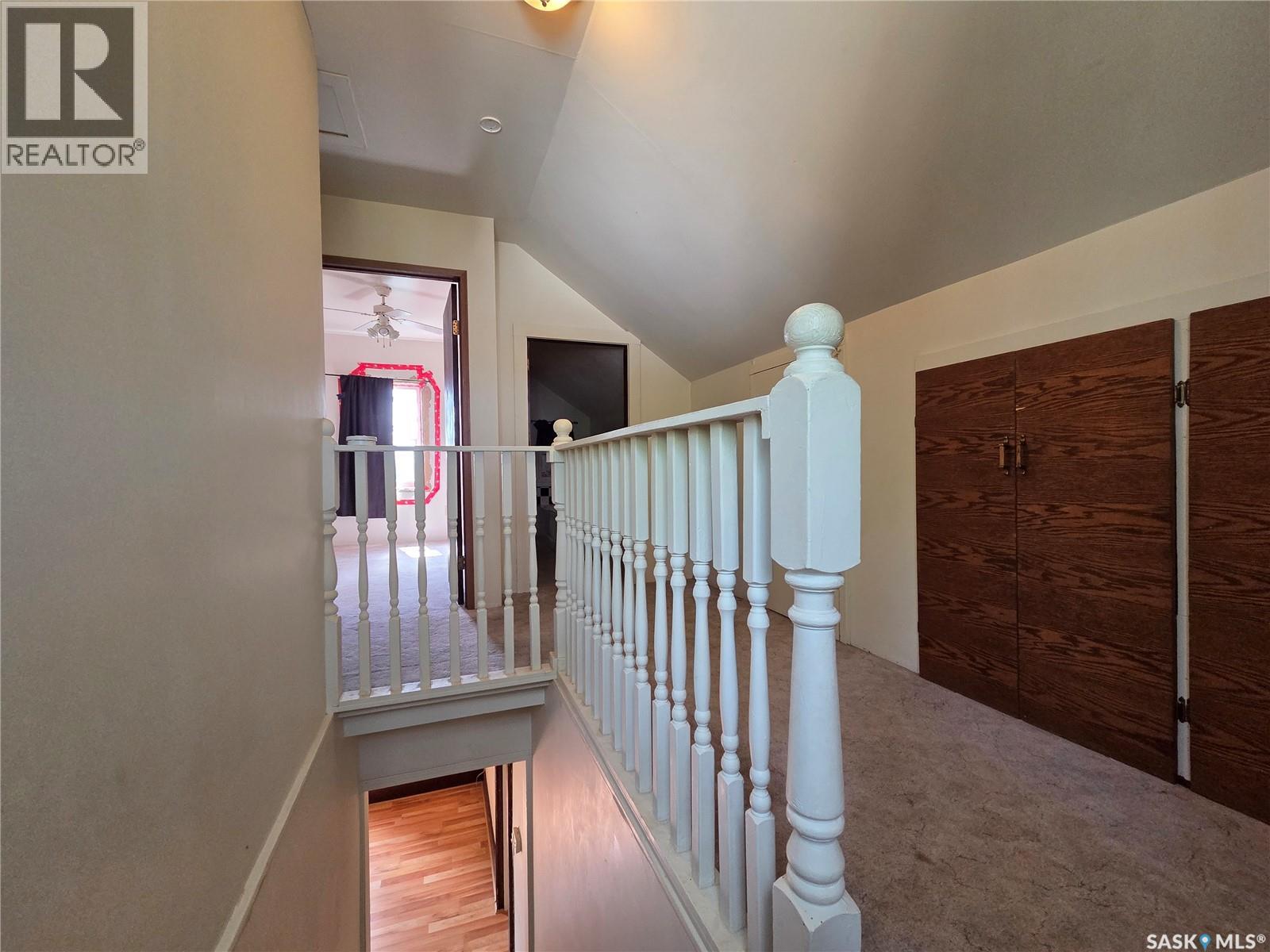 304 1st AVENUE — photo 35