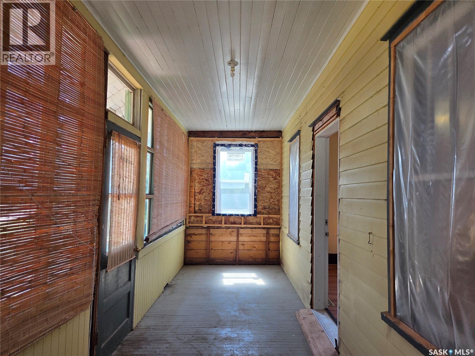304 1st AVENUE — photo 37