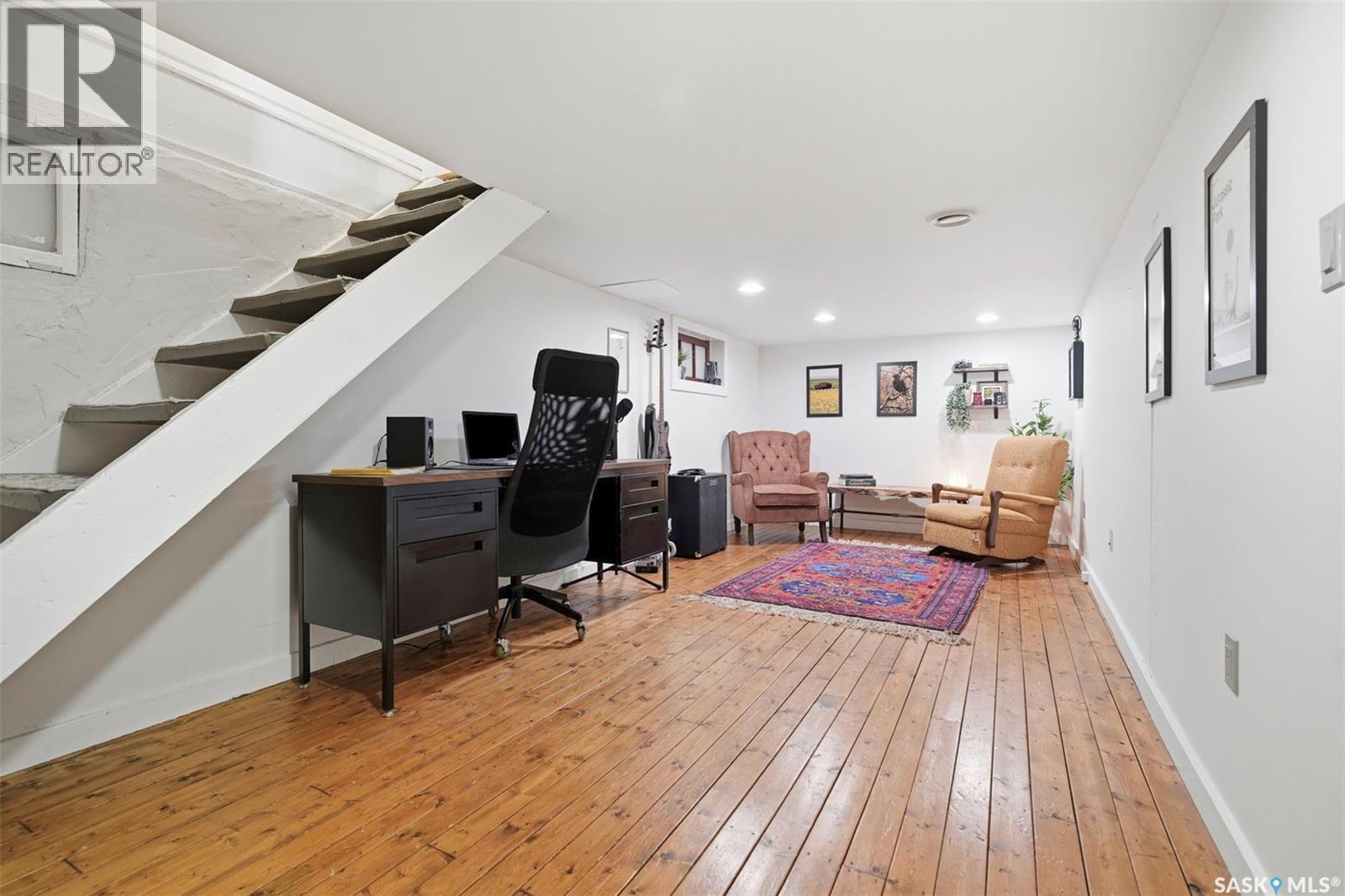 805 H AVENUE S — photo 18