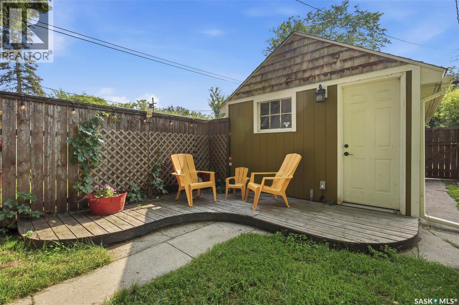 805 H AVENUE S — photo 28
