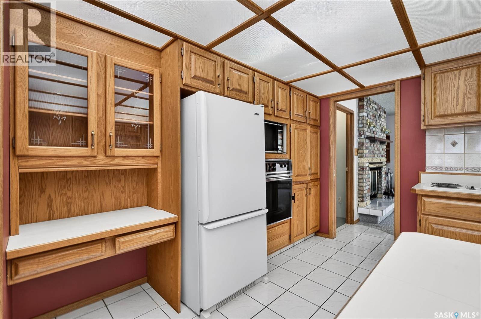 1154 Warner STREET W - 15