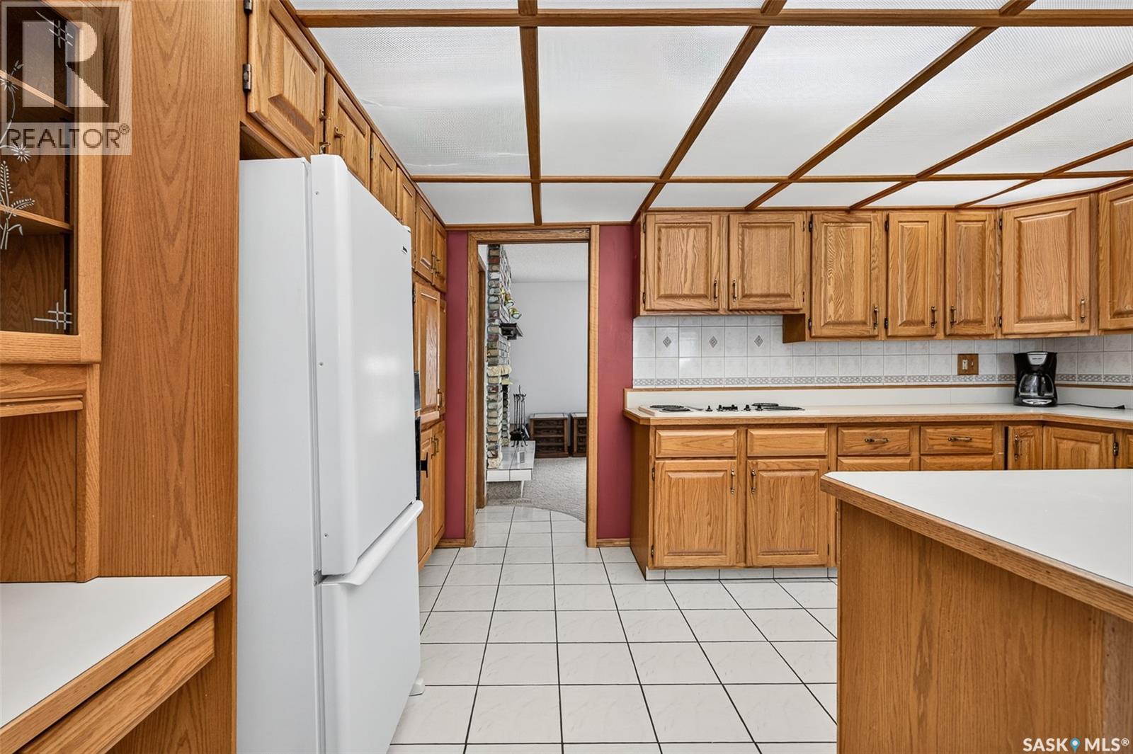1154 Warner STREET W - 16