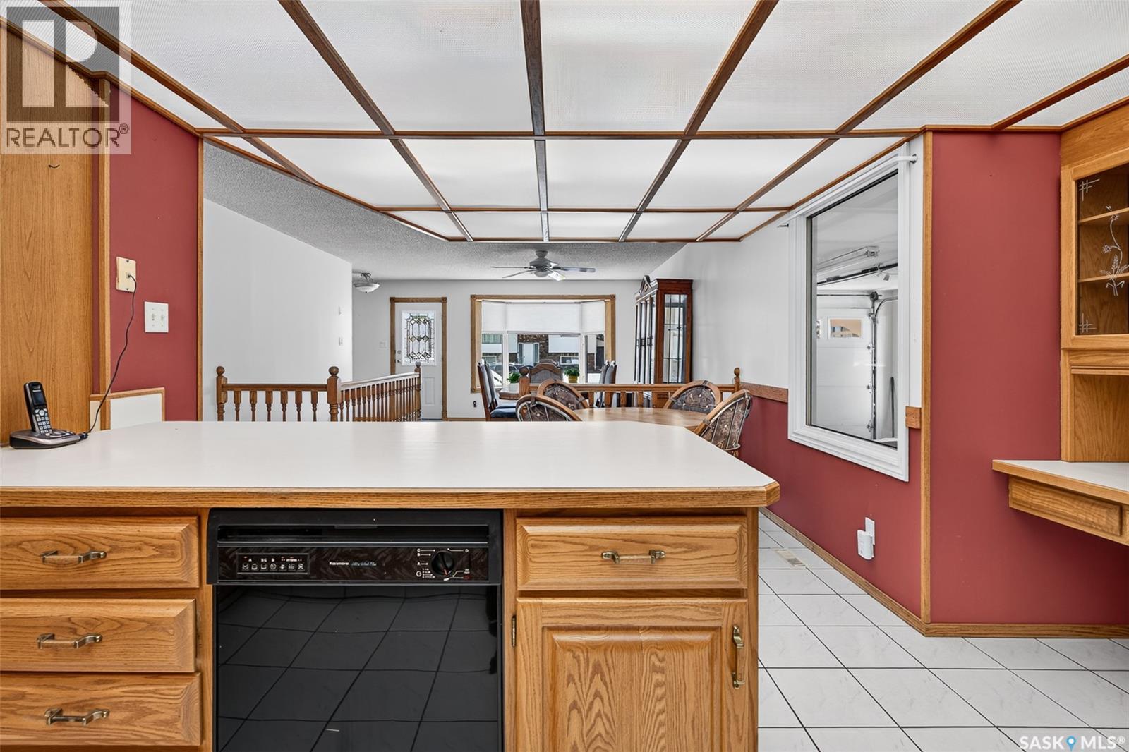 1154 Warner STREET W - 23
