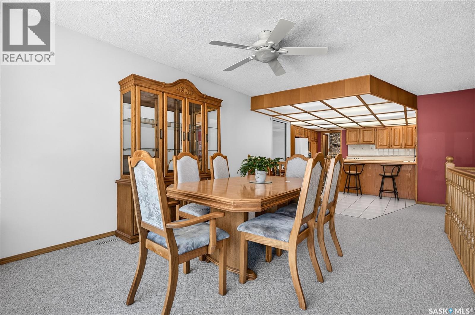 1154 Warner STREET W - 8