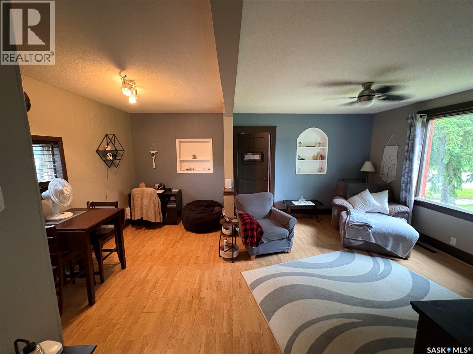 409 Second STREET N - 10