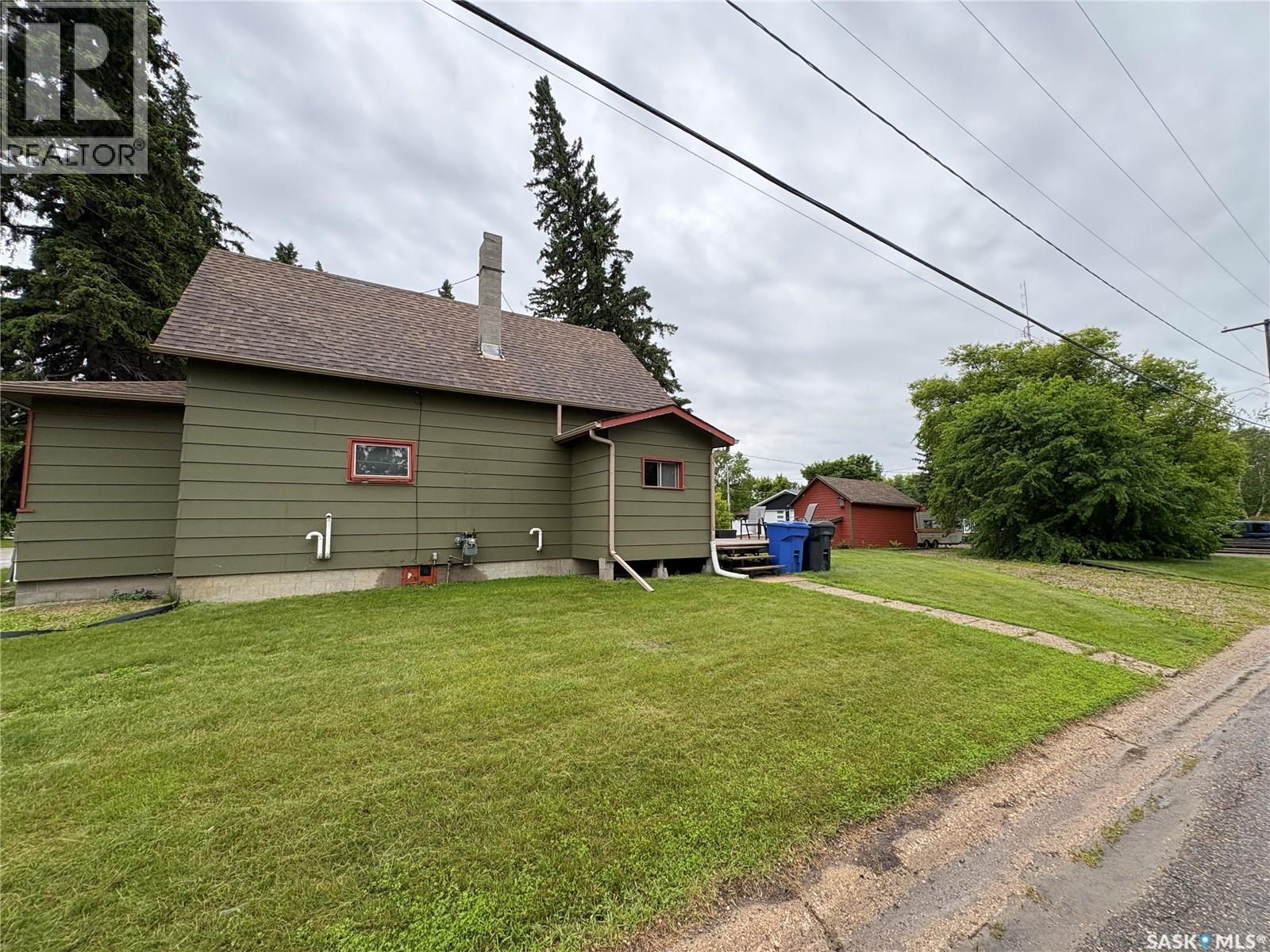 409 Second STREET N - 4