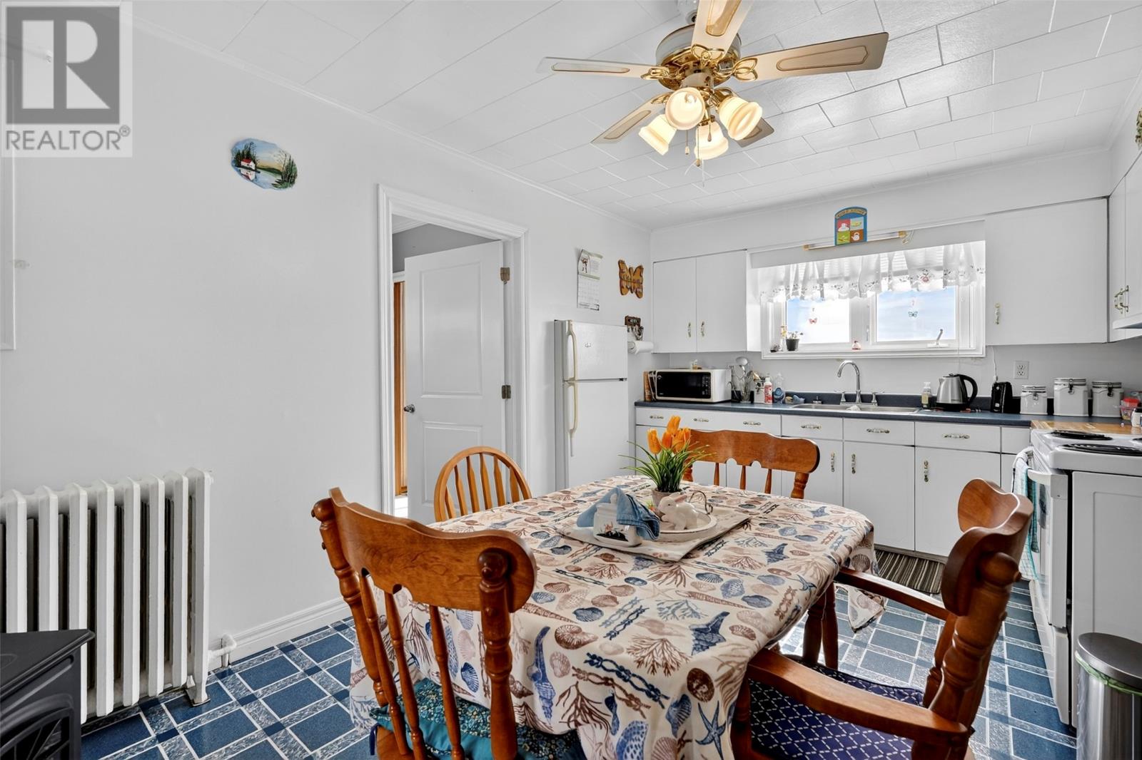 272 Bishops Cove Shore Road - 18