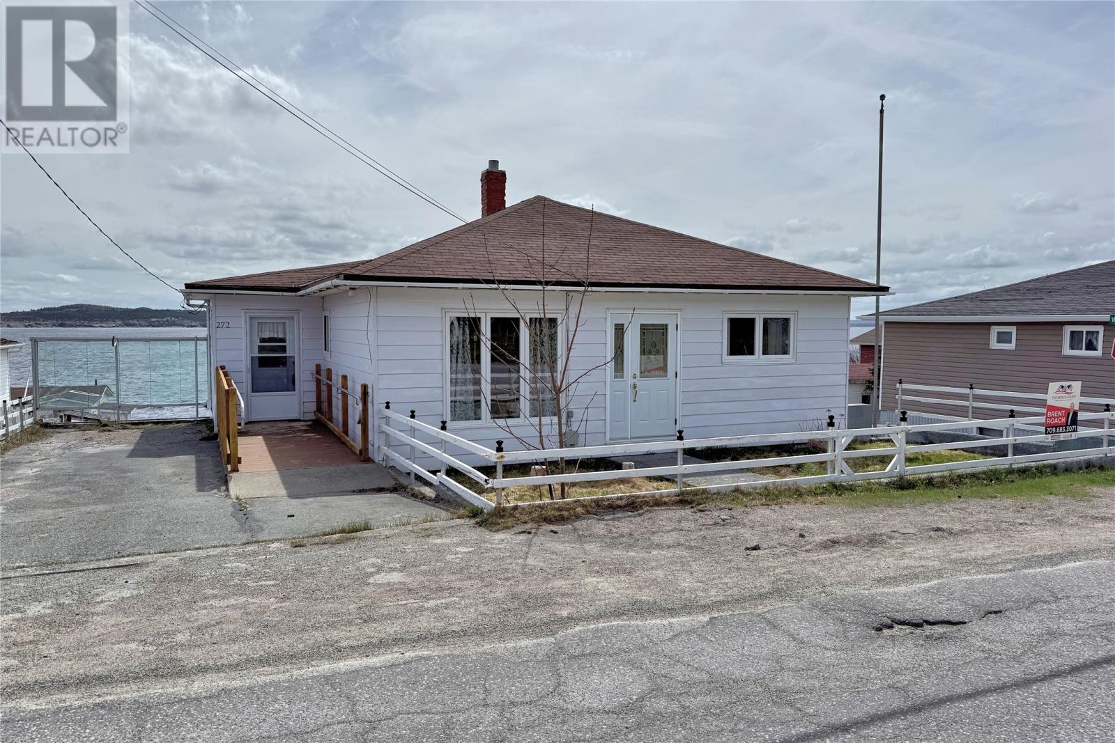 272 Bishops Cove Shore Road - 40
