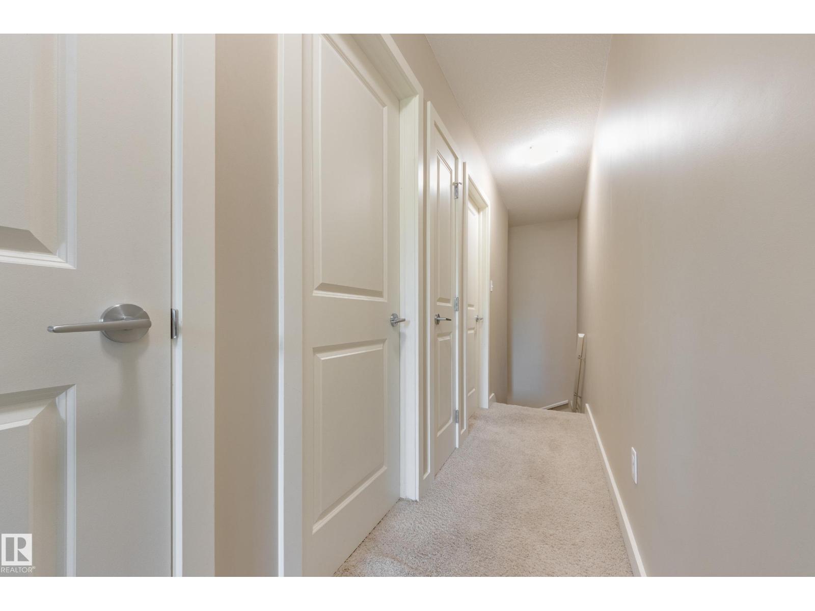 #6 11917 103 ST NW - 32