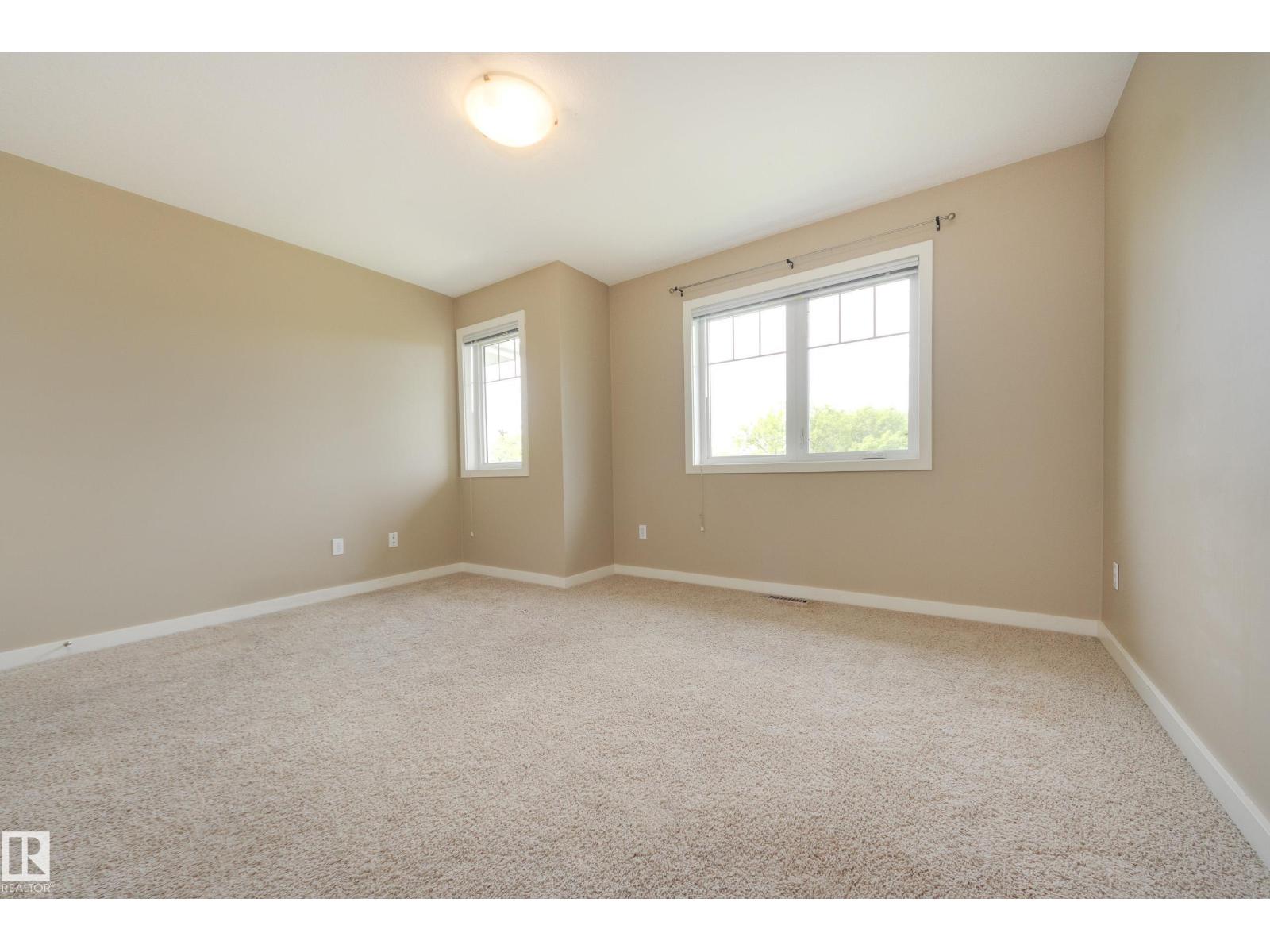 #6 11917 103 ST NW - 42