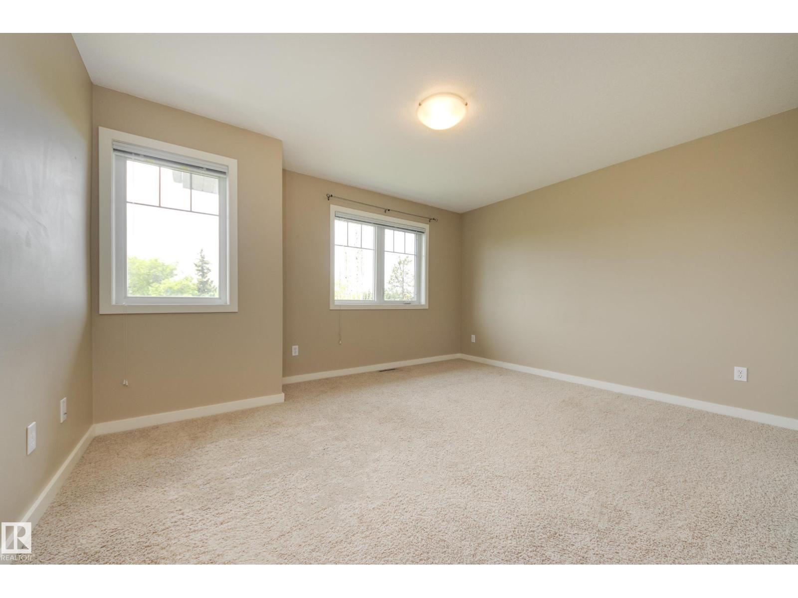 #6 11917 103 ST NW - 39