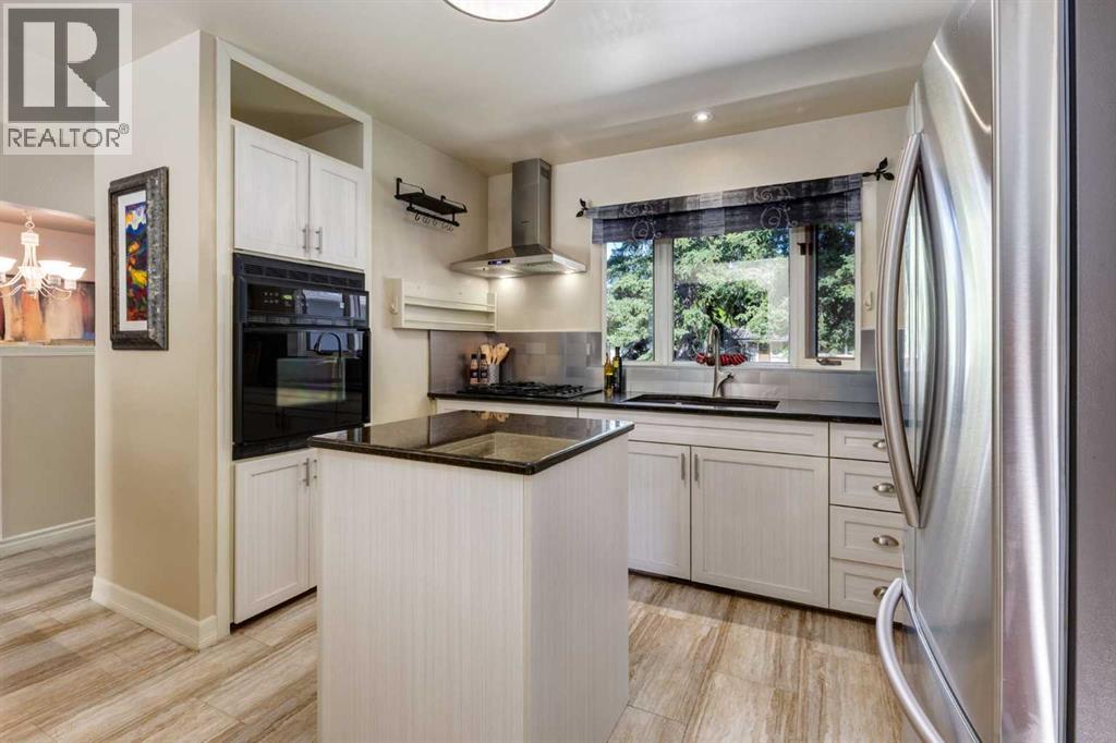 7203 5 Street SW - 6