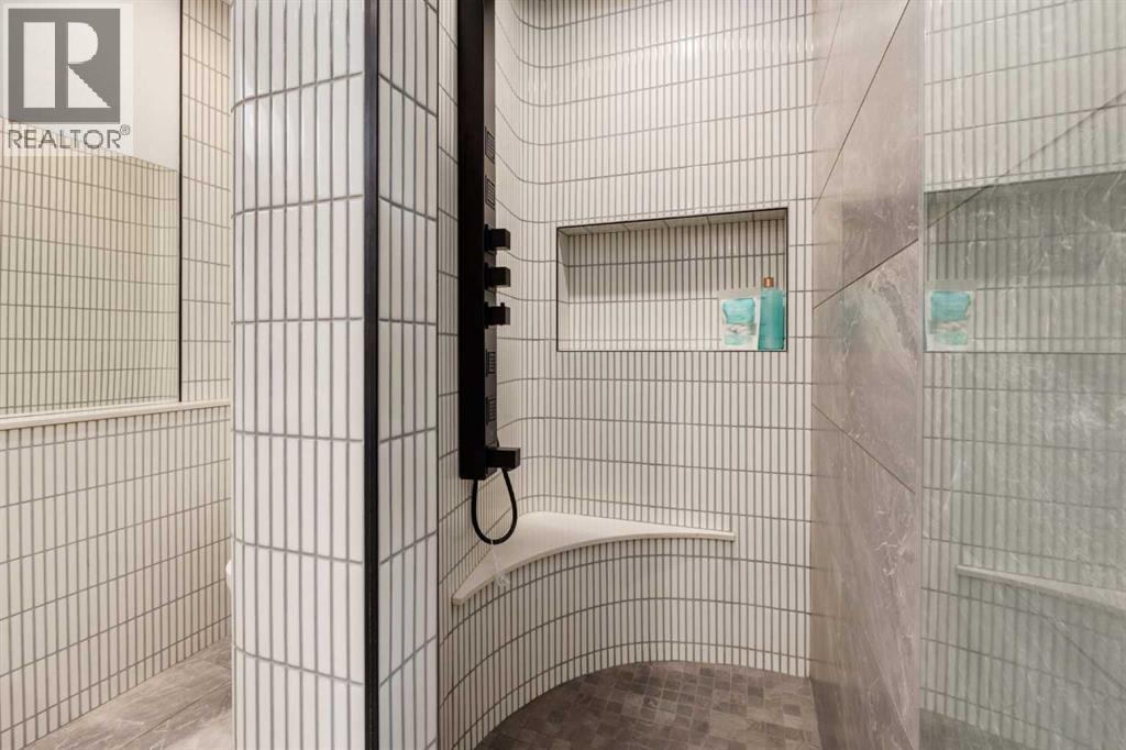 7203 5 Street SW - 18