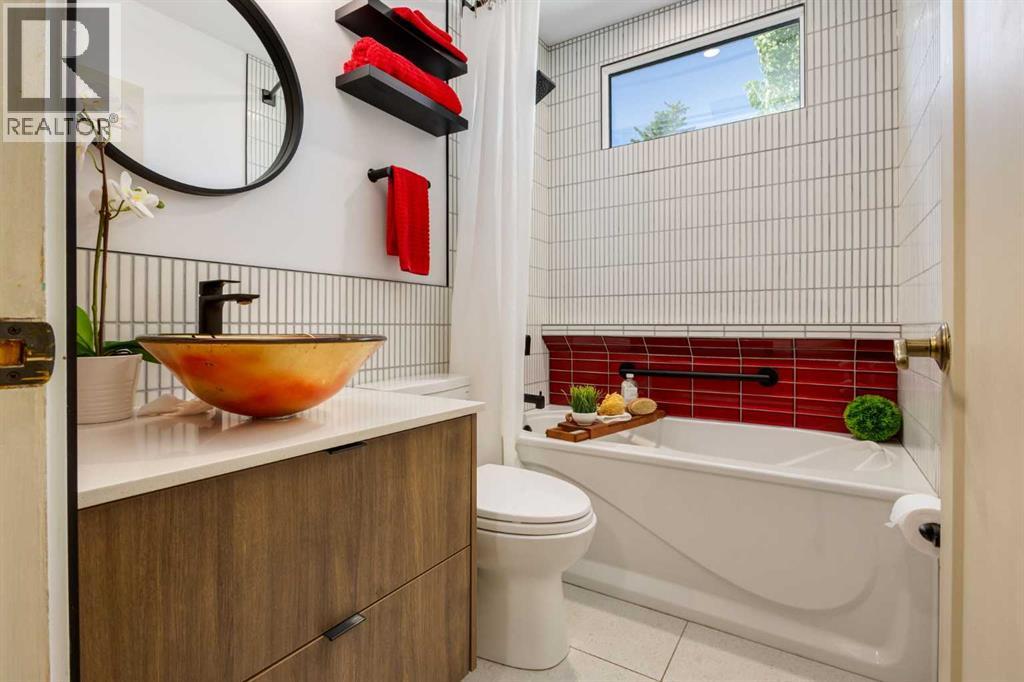 7203 5 Street SW - 23