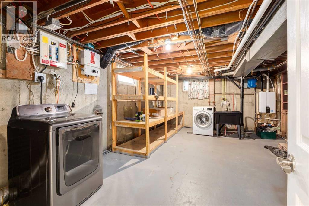 7203 5 Street SW - 32