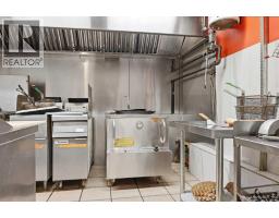 #109a, 400 Main Street N, Airdrie, AB T4B2N1 Photo 11