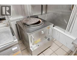 #109a, 400 Main Street N, Airdrie, AB T4B2N1 Photo 15