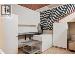 #109a, 400 Main Street N, Airdrie, AB T4B2N1 Photo 9