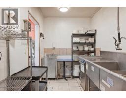 #109a, 400 Main Street N, Airdrie, AB T4B2N1 Photo 14