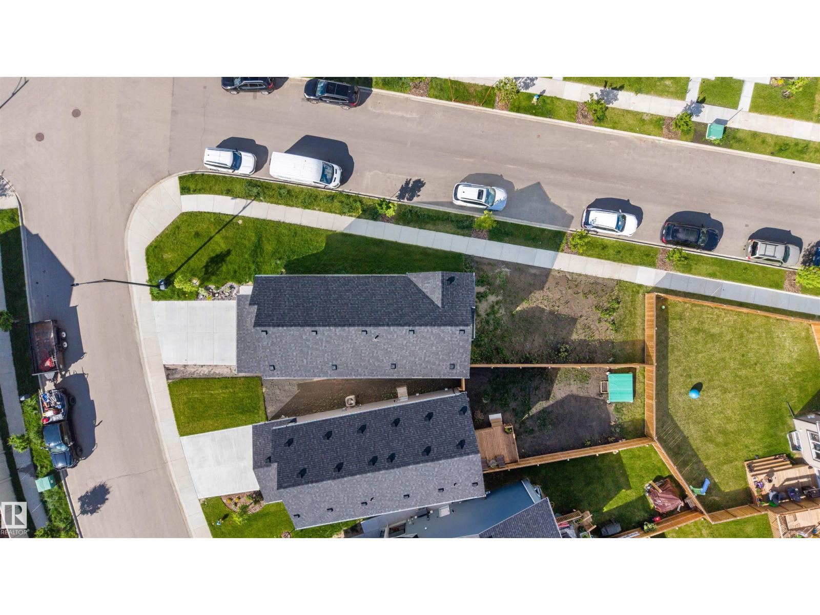 3569 ERLANGER LINK NW - 40