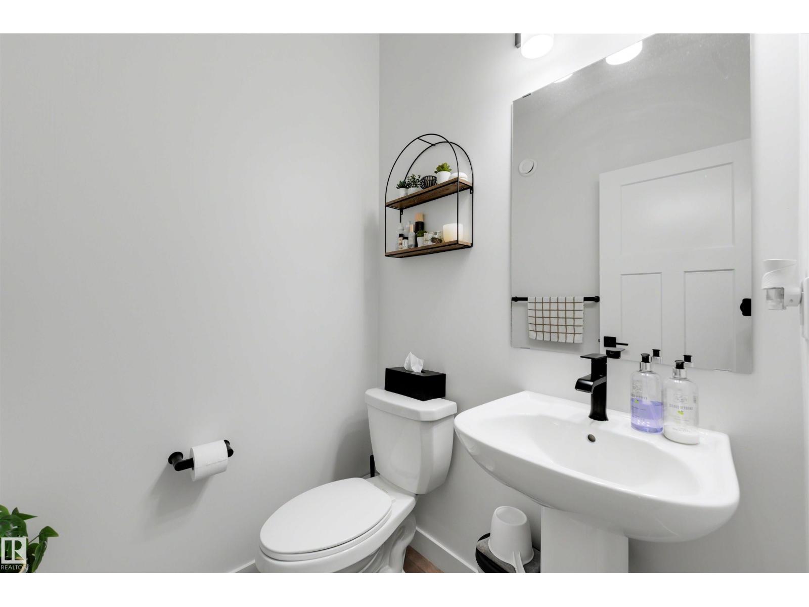 3569 ERLANGER LINK NW - 32