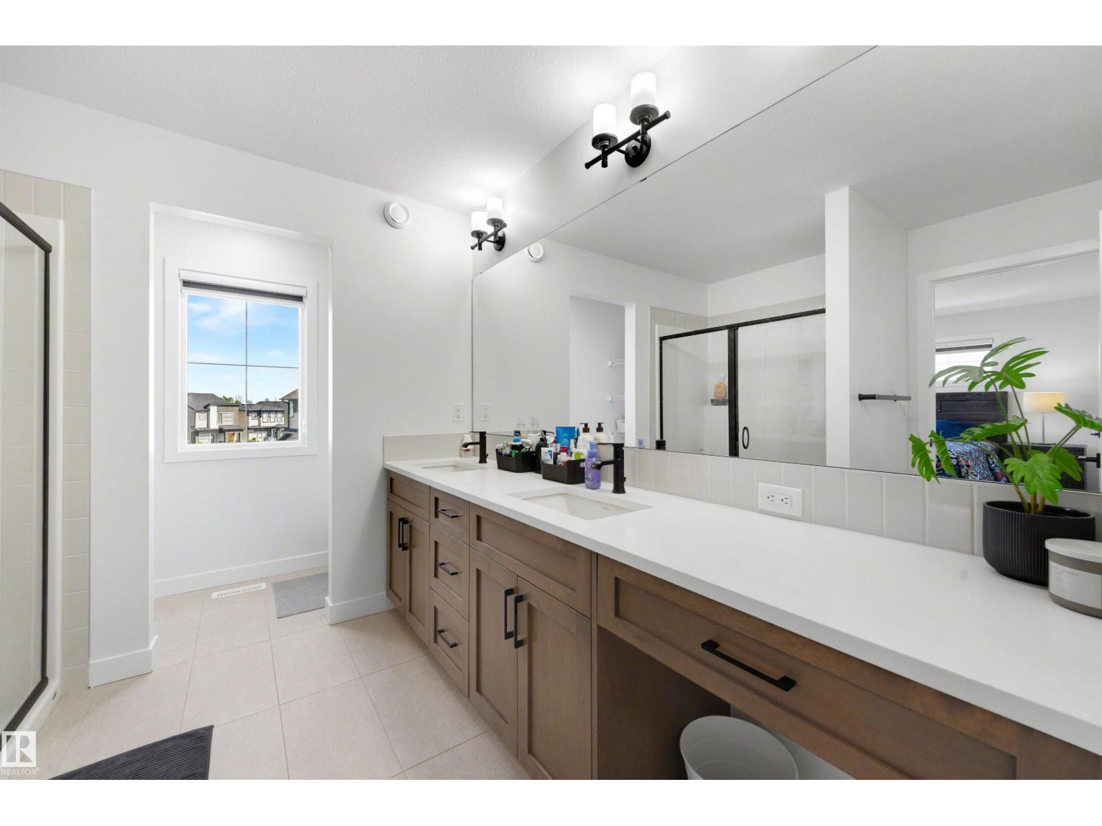 3569 ERLANGER LINK NW - 25