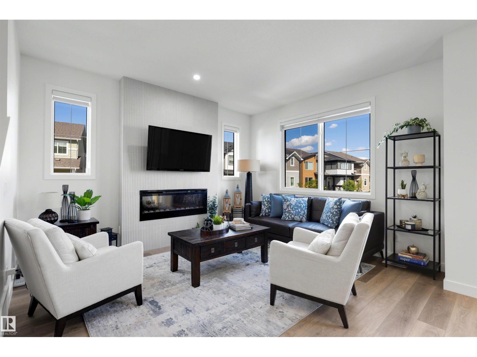3569 ERLANGER LINK NW - 2