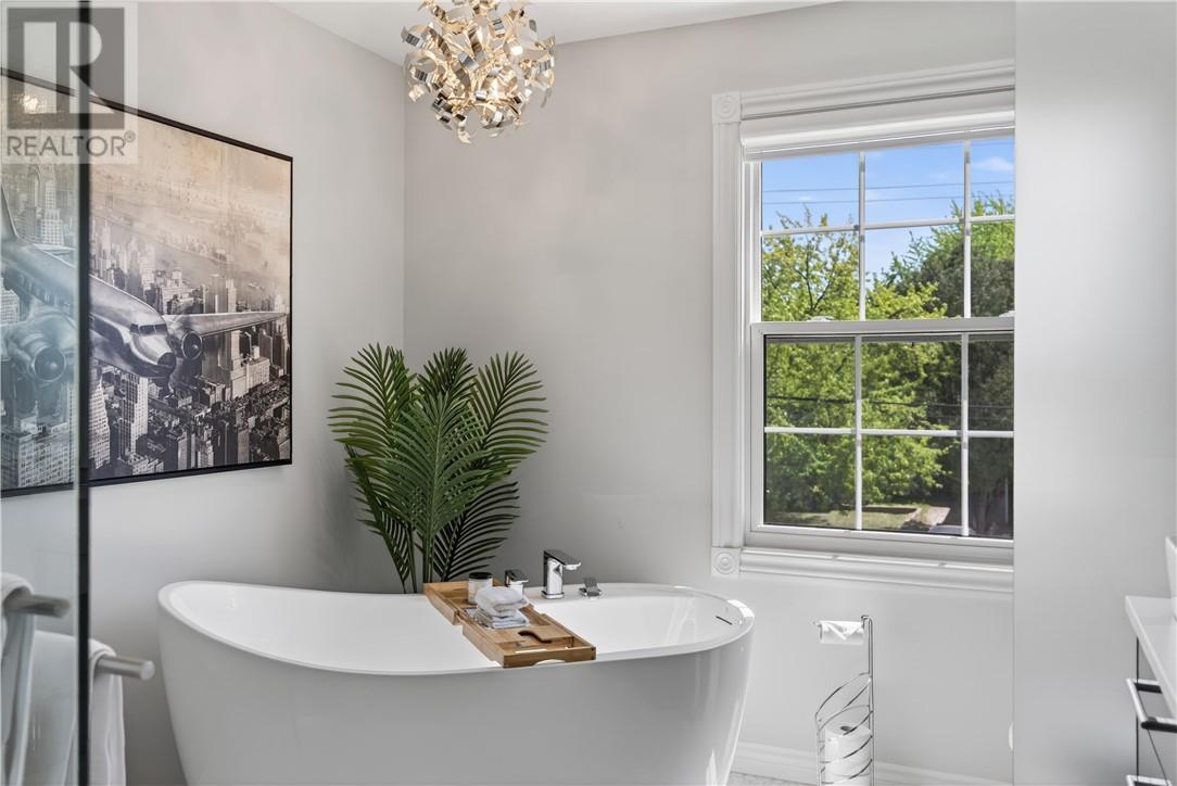 142 Walford Road - 36