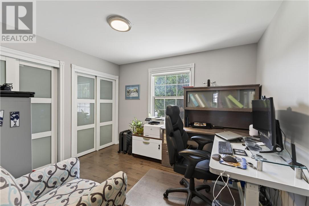 142 Walford Road - 41