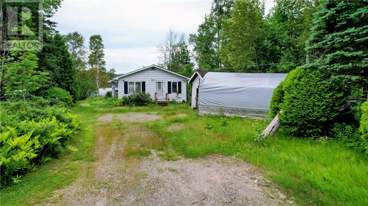 243 SIMON LAKE Drive - 8