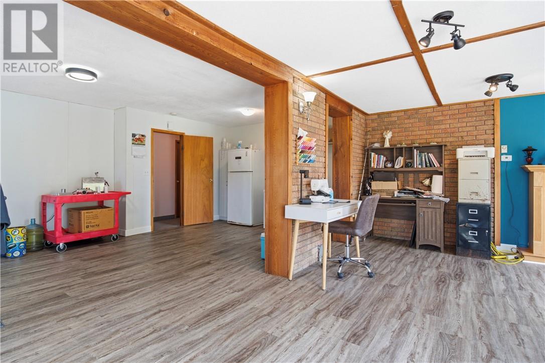 241 Woodward Avenue - Image 31