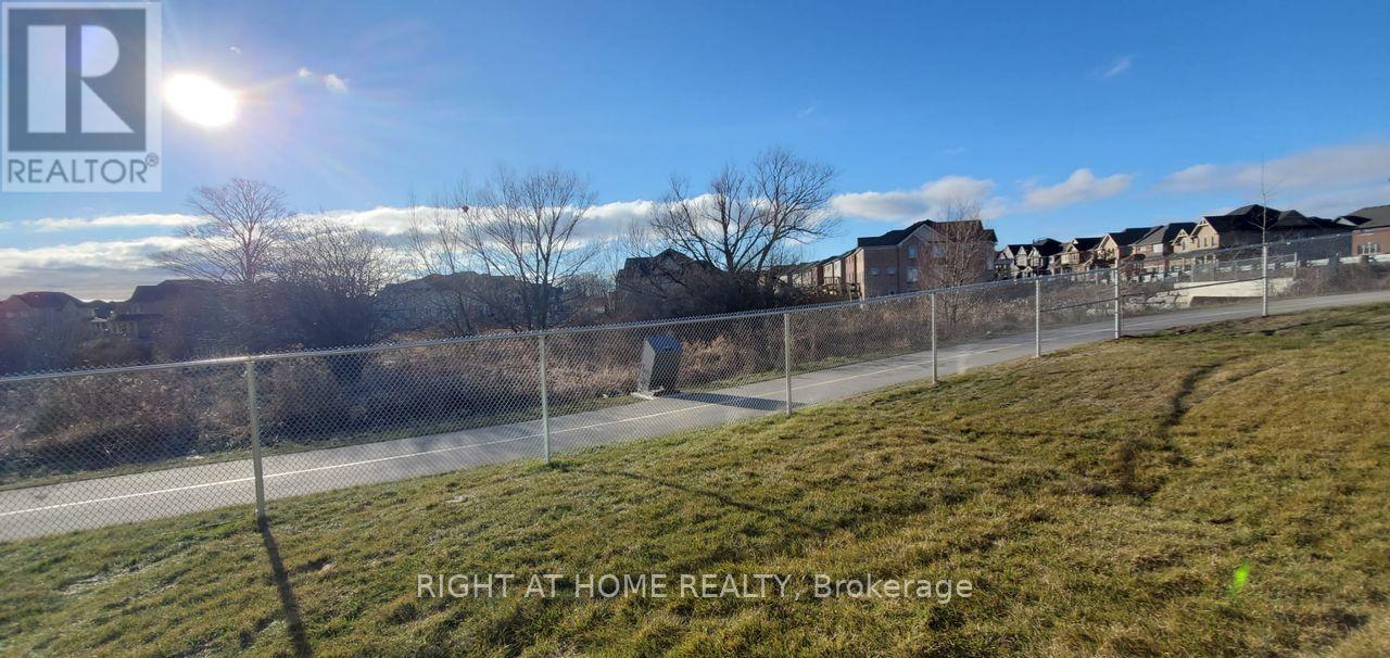 111 BAYARDO DRIVE - 33