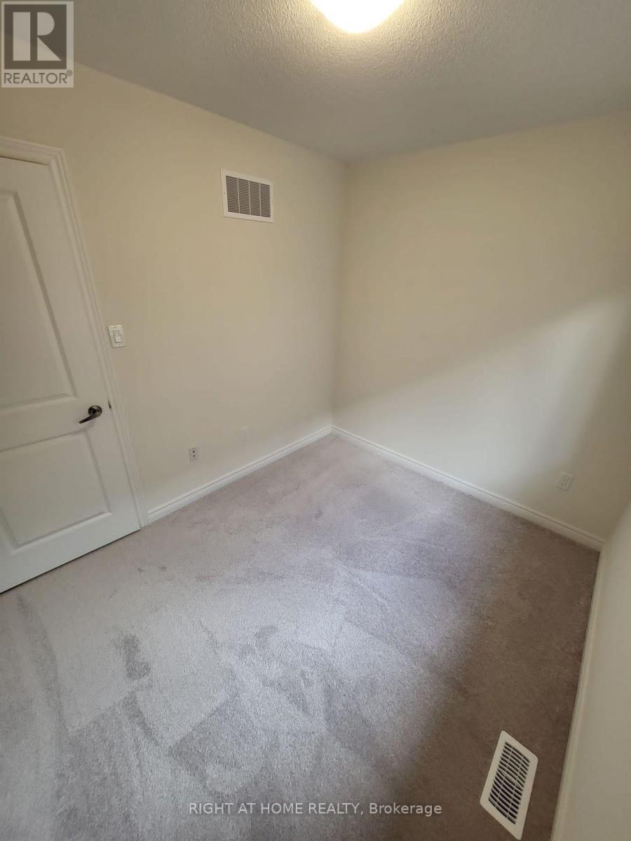 111 BAYARDO DRIVE - 19