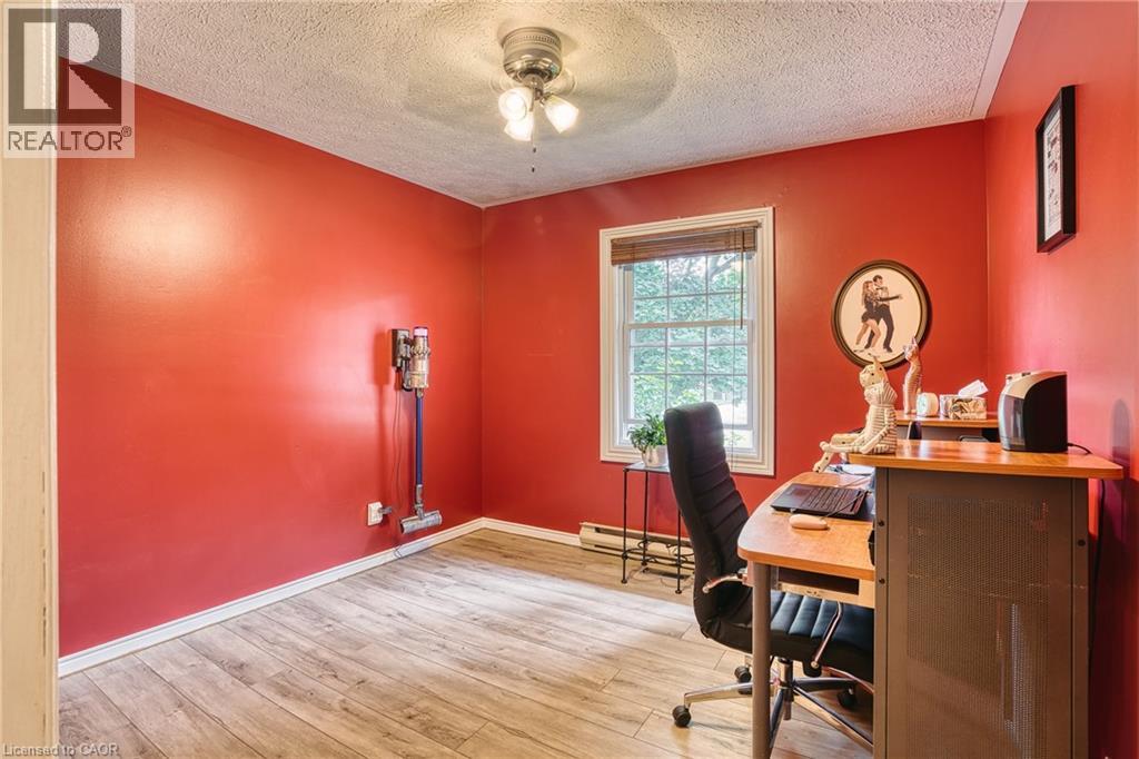 3029 BROOKHAVEN Drive - 19