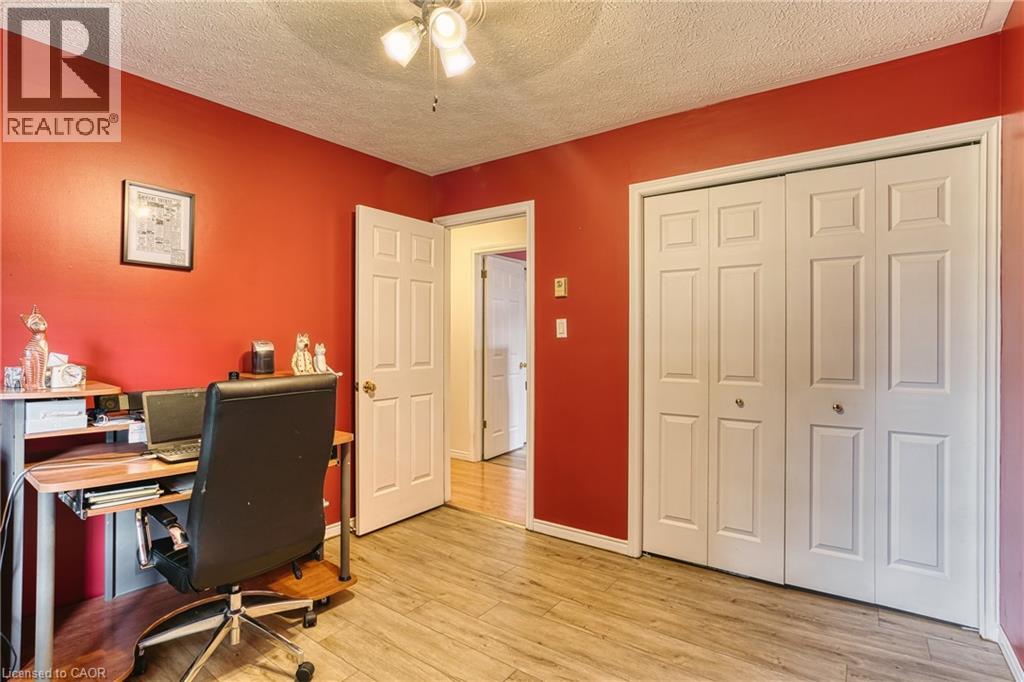 3029 BROOKHAVEN Drive - Image 20