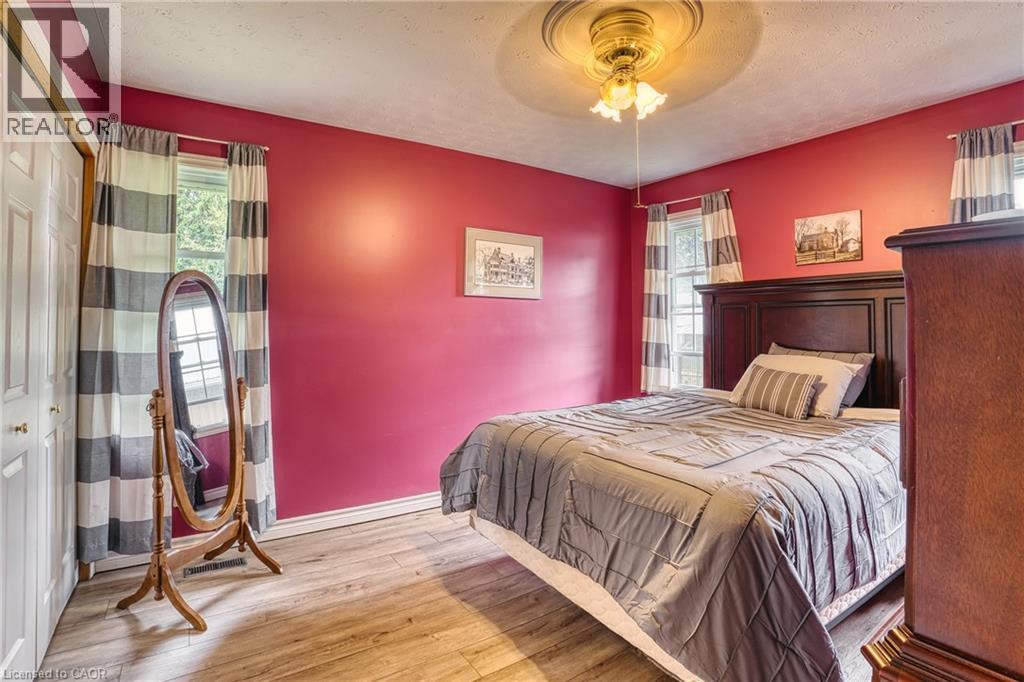 3029 BROOKHAVEN Drive - 22