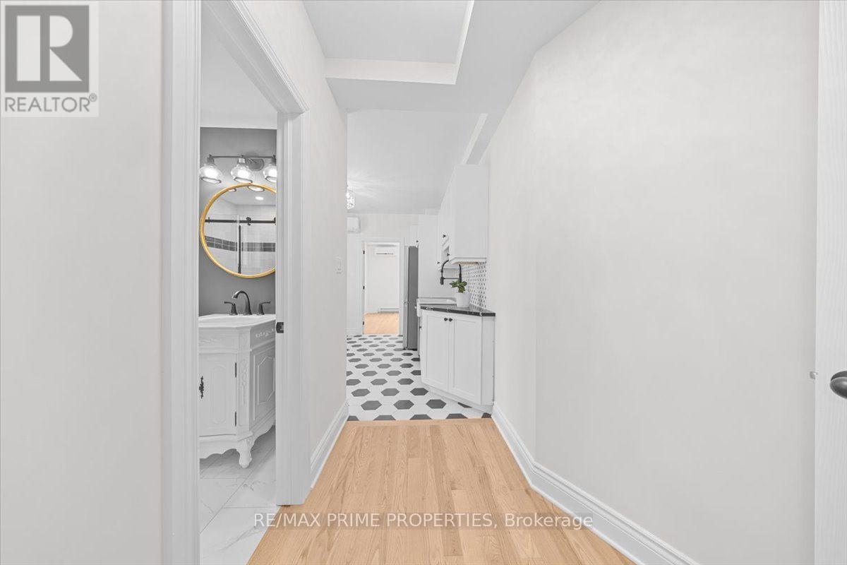 4 Bed, 3 Bath Multi-Family for Sale in Ottawa – 238 BRUYERE STREET, Ottawa – MLS# X13543838 - Image 11