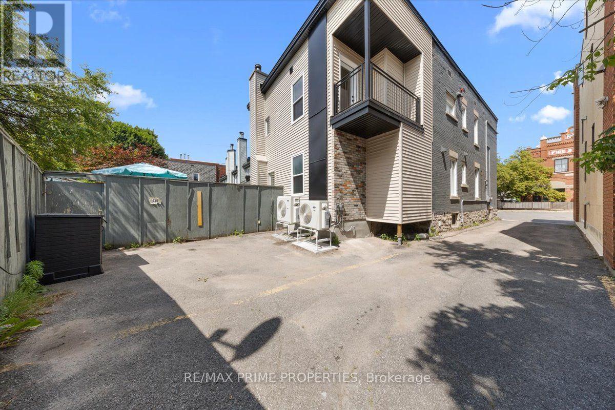 3 Bed, 2 Bath House for Sale in Ottawa – 236 BRUYERE STREET, Ottawa – MLS# X13543880 - Image 40
