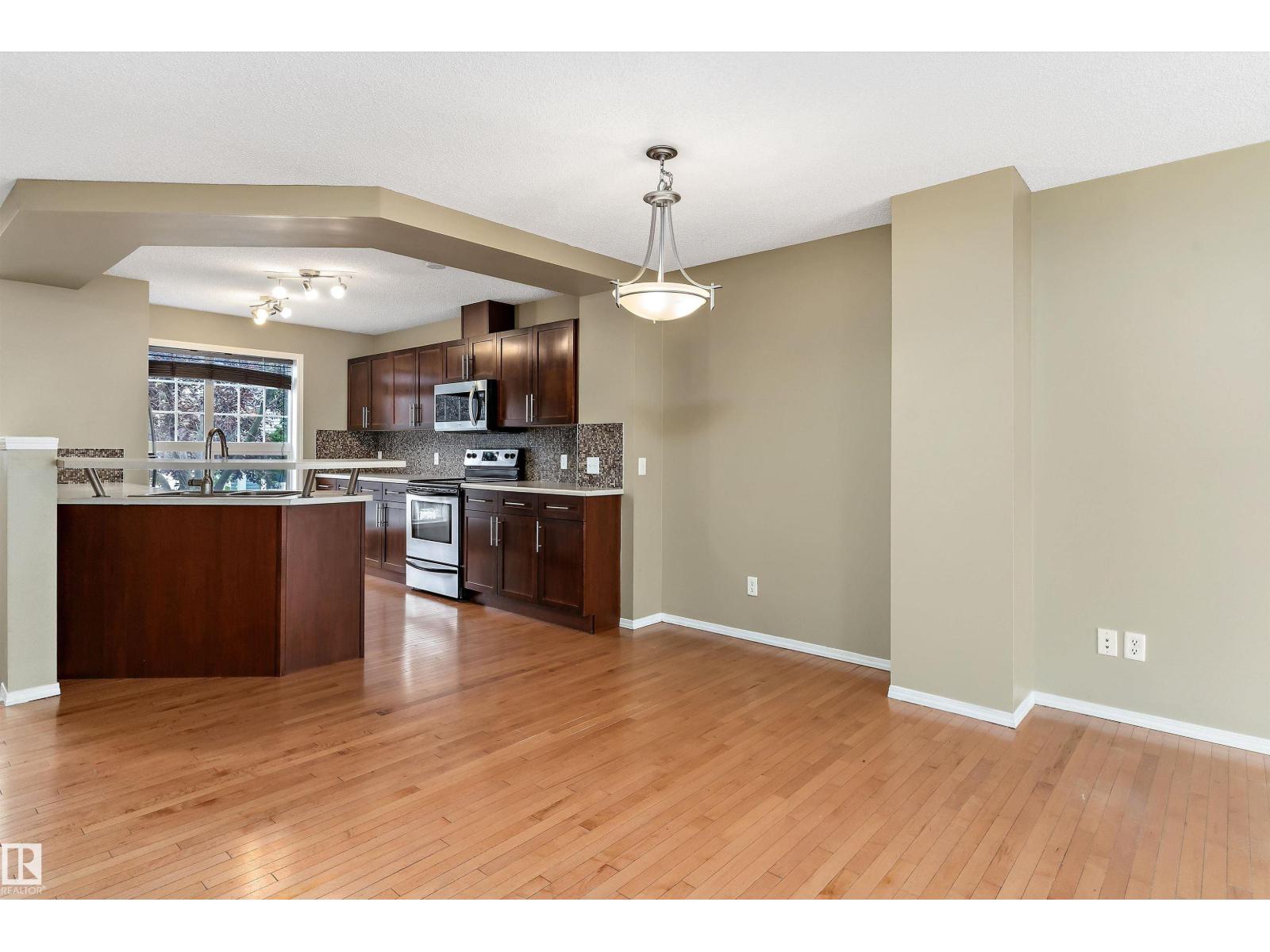 #73 2051 TOWNE CENTRE BV NW - 15