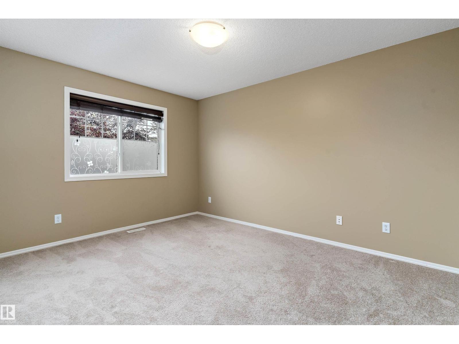 #73 2051 TOWNE CENTRE BV NW - 24