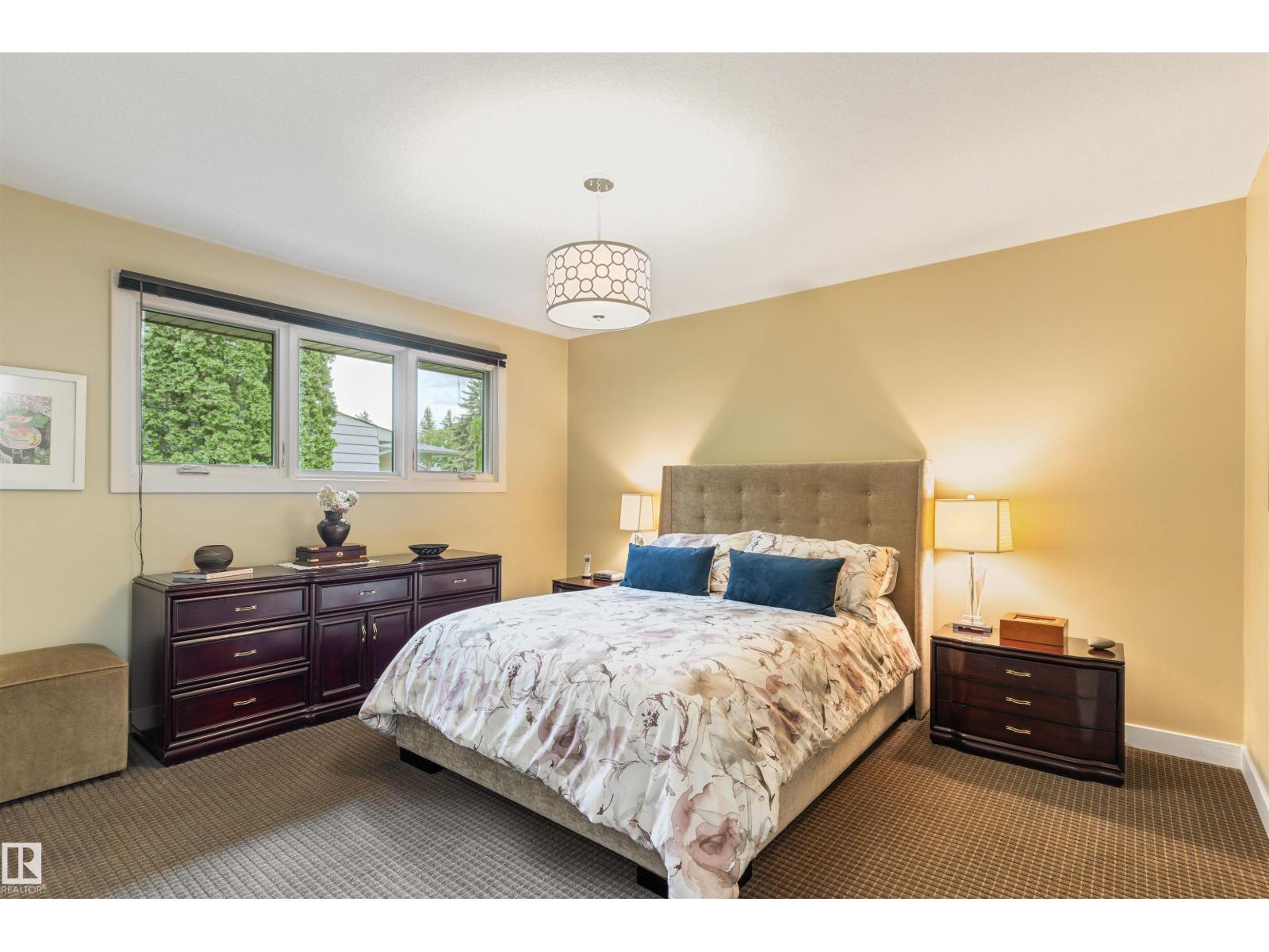 16 QUESNELL RD NW - 19
