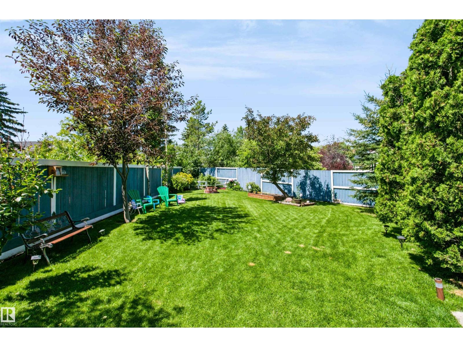 4444 30 ST NW — photo 64