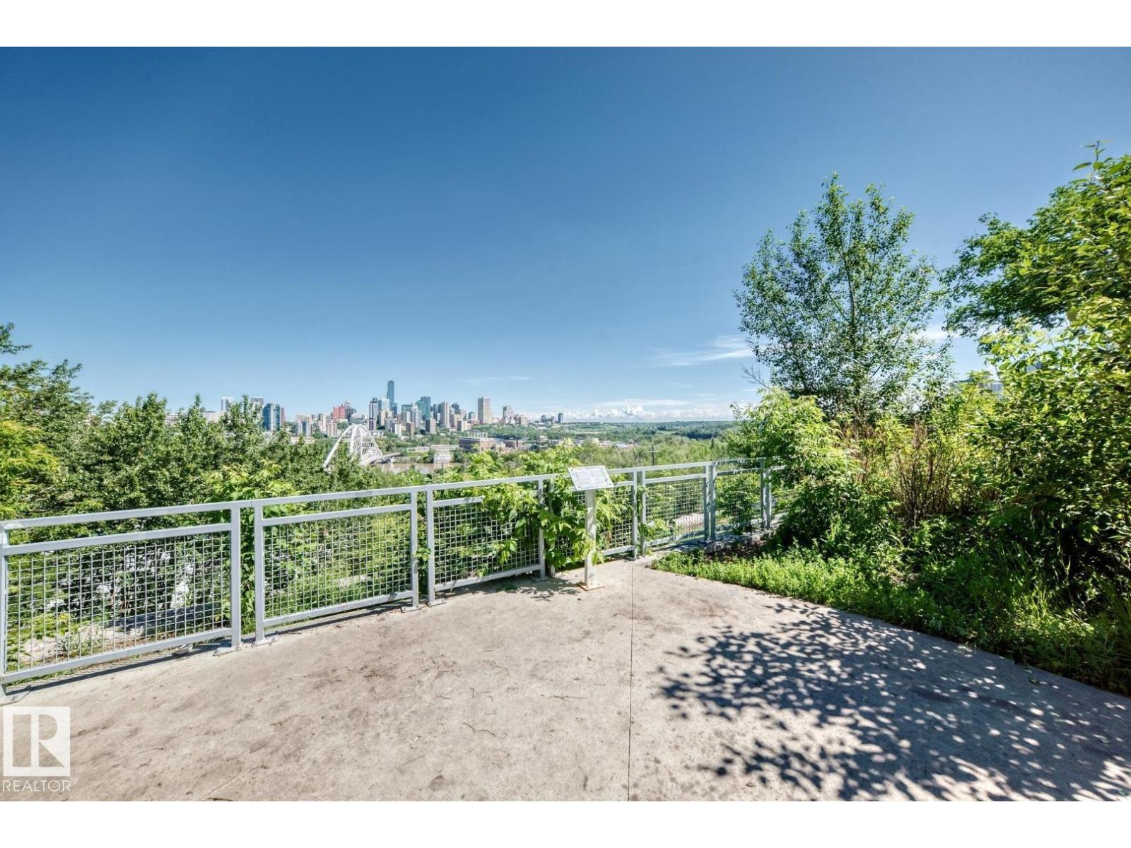 #806 10545 SASKATCHEWAN DR NW - 44