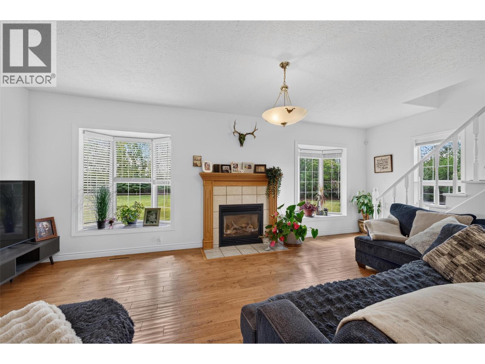 4490 Rolla Road - 17